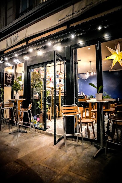 Njutbar, Bar à Paris 02