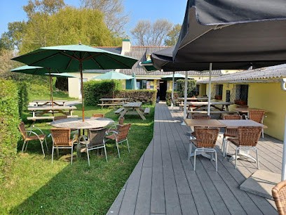 Pop's Tavern, Bar à Groix