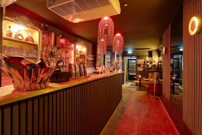 Mirano, Bar à Paris 09