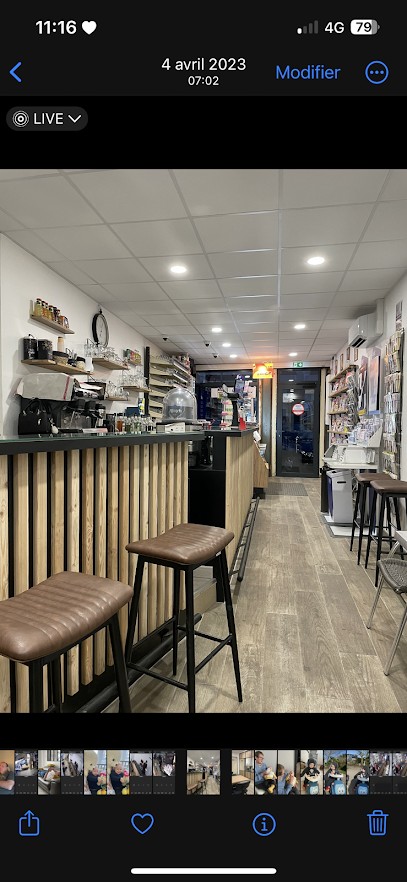 Bar de l'Hôtel de ville, Bar à Picquigny