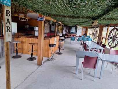 Bar Snack Et Couchages Chez Gilou Et Sab Bar à Peyre en Aubrac
