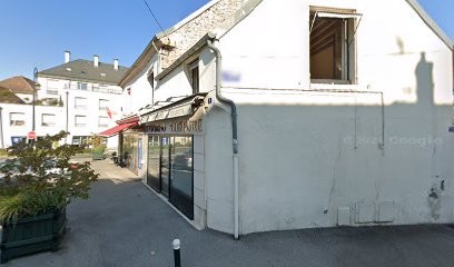 Place Éric Brouttier, Bar à Compiègne