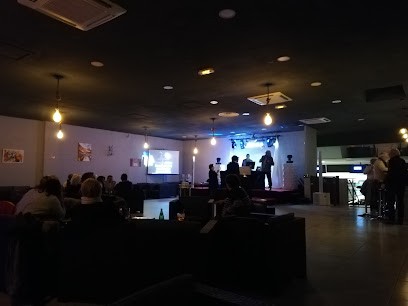 Dancing, Restaurant, Bar à Sauvian