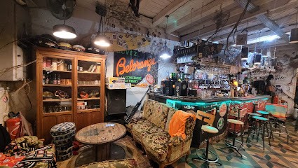 Le Merle Moqueur, Bar à Châtellerault