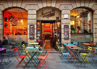 Jeannette And The Cycleux, Bar à Strasbourg