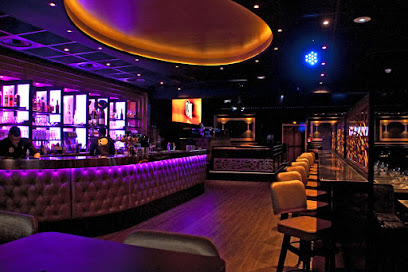 Le R7 - Restaurant Lounge Club, Bar à Grisy-les-Plâtres