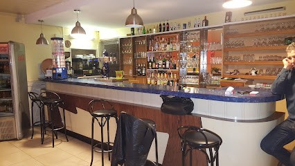 Bar Restaurant Guinguette Du Galeizon, Bar à Cendras