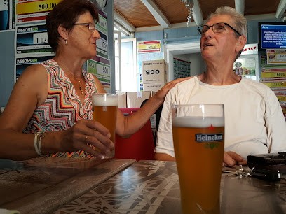 Le Bar Du Commerce, Bar à Saint-Jean-d'Avelanne