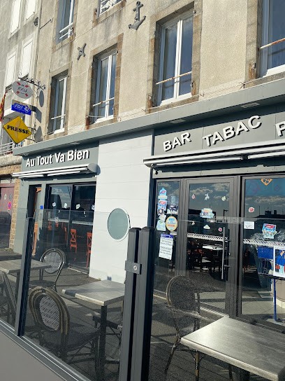 Au Tout Va Bien, Bar à Granville