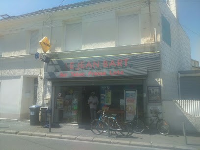 Jany Albert, Bar à Saint-Nazaire