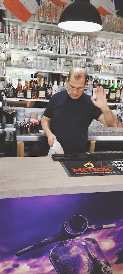 Bar Brasserie, Bar au Mesnil-le-Roi