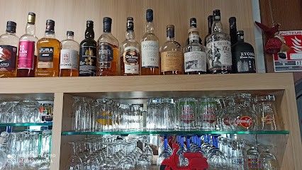 Chen Clémence, Bar à Neuilly-sur-Marne