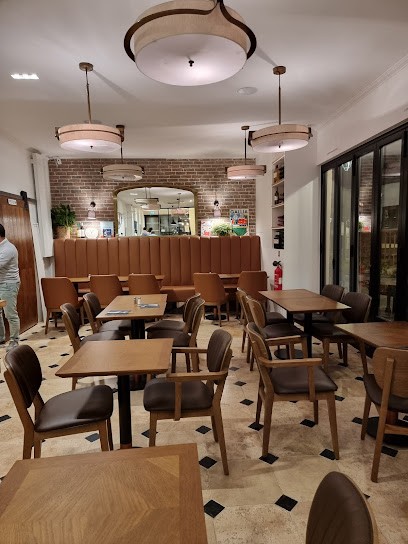 La Cocotte Qui Chante, Bar à Orgeval