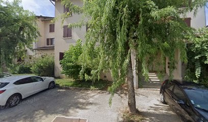 Point Yves, Bar à Saint-Just