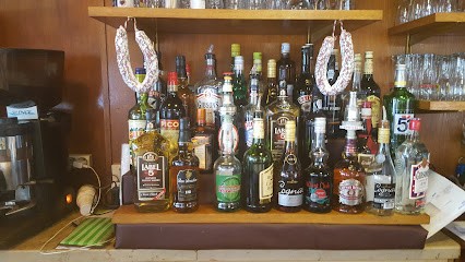 J S K, Bar à Saint-Cloud