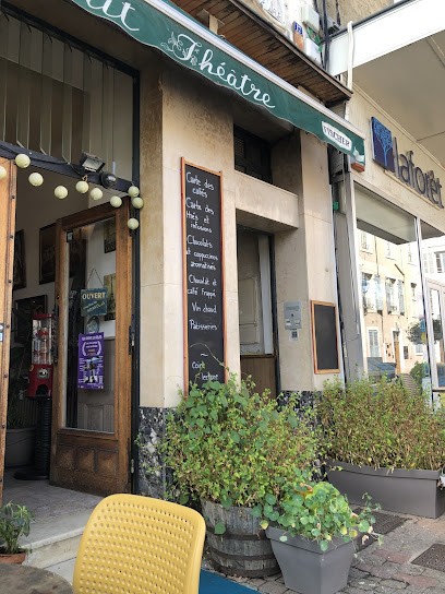 Le Petit Théâtre, Bar à Issoire