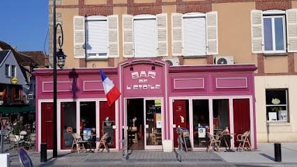 Café De L'Etoile, Bar à Sens