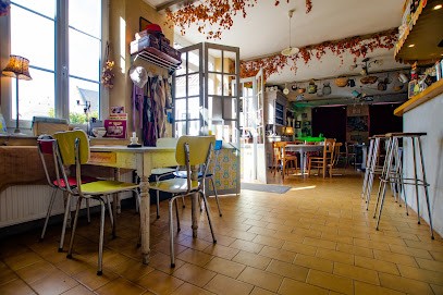 Coffee Couleurs D'antan, Bar à Thézy-Glimont