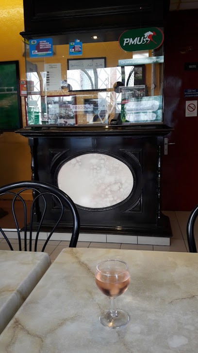 Le Cadre Noir, Bar à Gacé