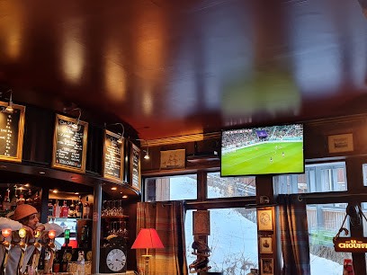 Red Fox, Bar aux Belleville