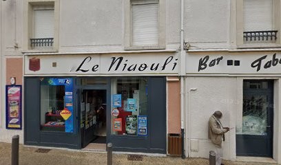 Marie Christine Deniau, Bar à Connerré