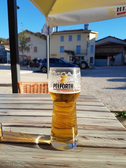 Corinne Genevet Fayan, Bar à Lens-Lestang