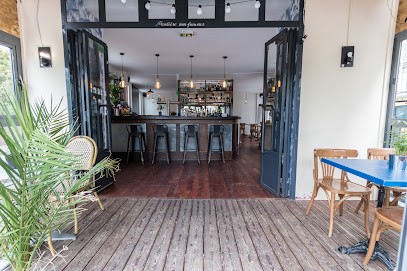 MayDay, Bar à Paris 18