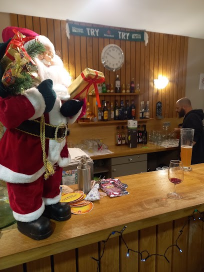 Le Chat Qui Pêche, Bar à Melleran