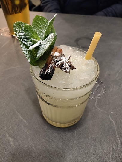 Manray, Bar à Marseille 01