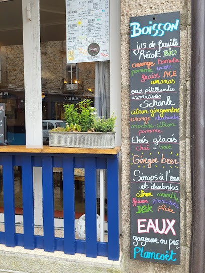 Le Boudoir D'Alexandrine 🏳️‍🌈, Bar à Dinan