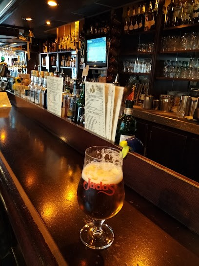 Le Pub Suresnes, Bar à Suresnes