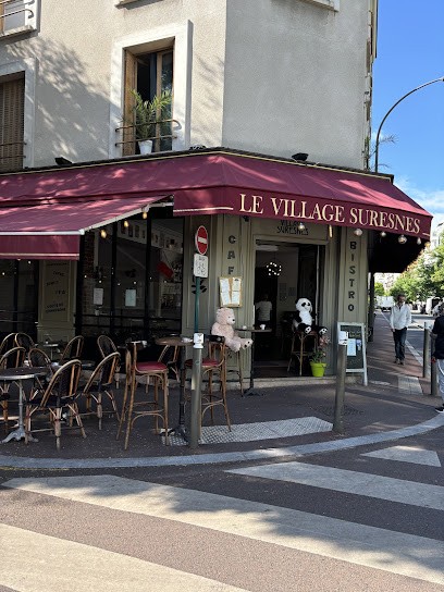 Village Suresnes, Bar à Suresnes
