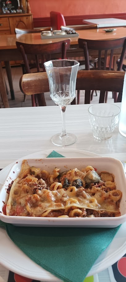 Le Porche Bonheur, Bar à Issy-l'Évêque