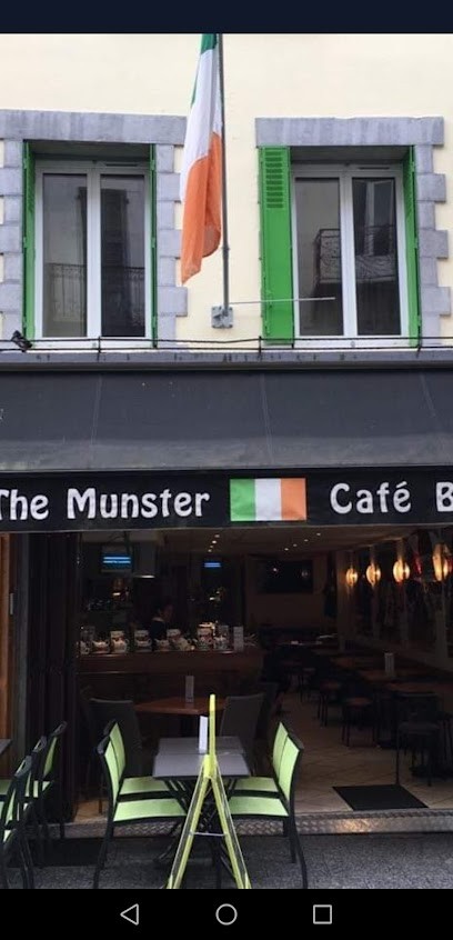 The Munster Bar, Bar à Lourdes
