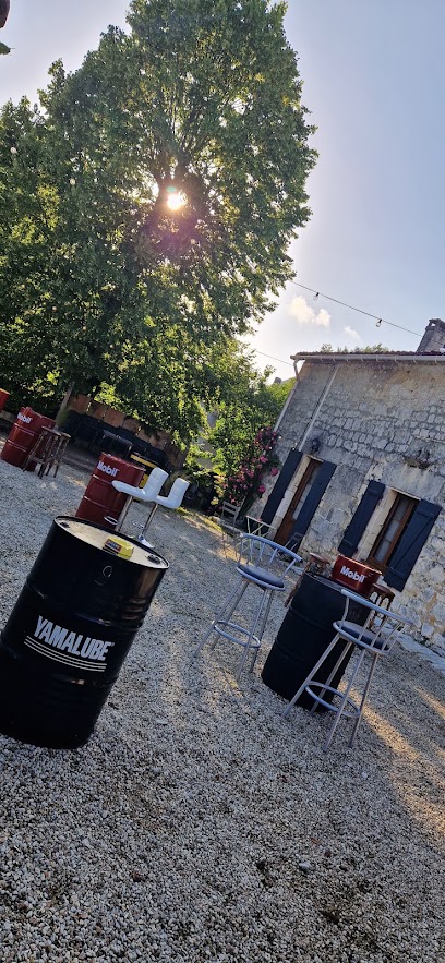 Al Castell D'hélys, Bar à Torsac