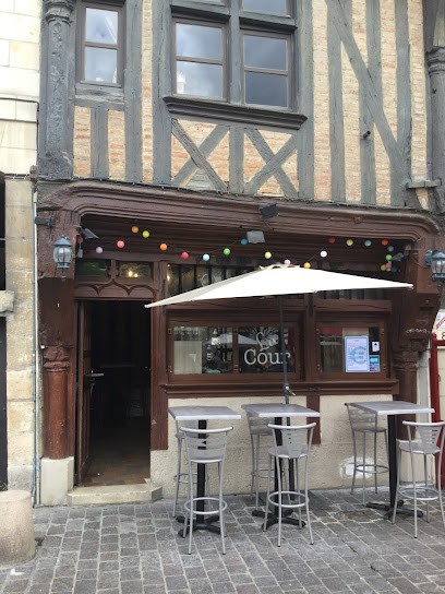Crêperie Bar Cocktails La Cour, Bar à Tours