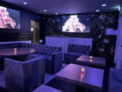 Bluemoon Lounge, Bar à Ivry-sur-Seine