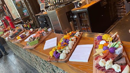 Le QG Rooftop Bar, Bar à Saint-Brieuc