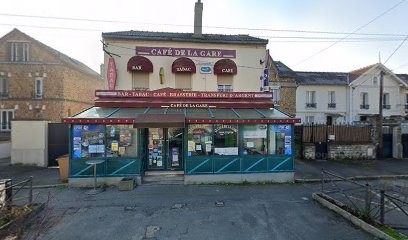 Quach Georges, Bar à Conflans-Sainte-Honorine