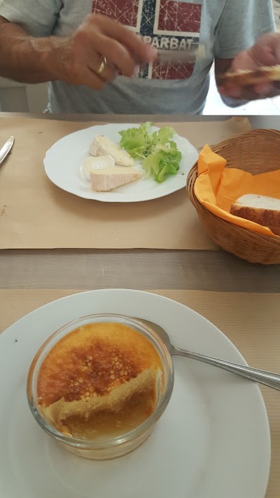 Jarry Pierre Fernand Jacques, Bar à Morlaix