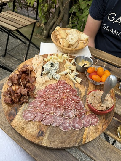 Le Cabanon De Lulu, Bar à Tours