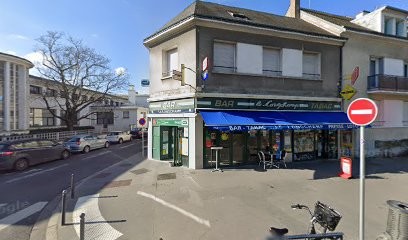 Le Longchamp, Bar à Tours