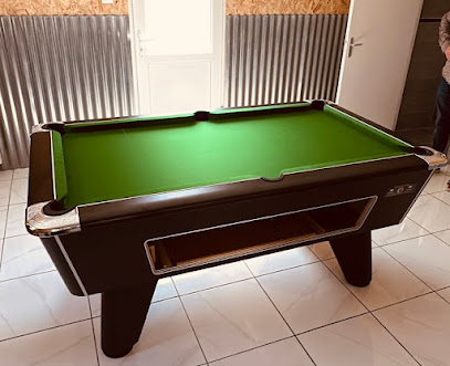 Ti-Mam, Bar à Elliant