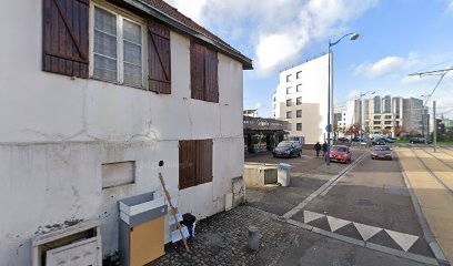 Bensalahddine Madjid, Bar à Rouen