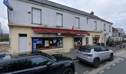 Chez Laurence, Bar à Saint-Genouph