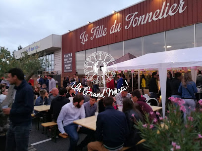 La Fille Du Tonnelier Cave & Bar, Bar à Carquefou