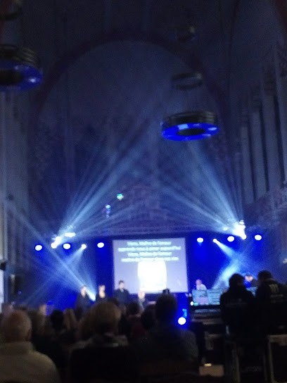 Derby, Bar à Comines