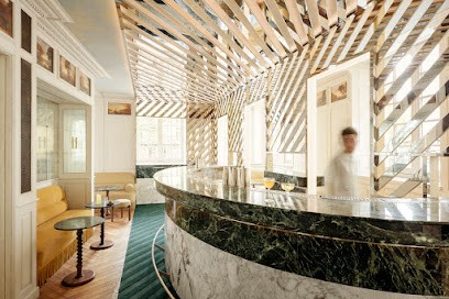 CRAVAN Paris 6e, Bar à Paris 06