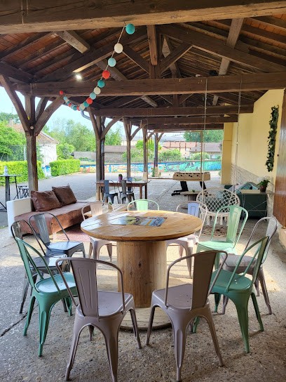 Le Petit Bar A Vin Mézériat, Bar à Mézériat