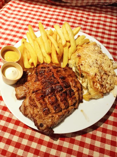 Le Cercle De La Jeune France, Bar à Rougiers